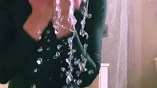 Milf shot fetish jerking muscle