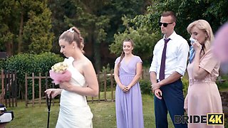 Pure queen - sex in public action - Bride 4K
