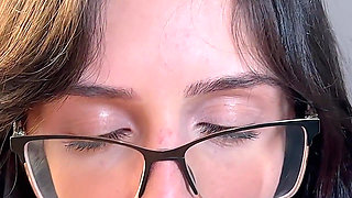 Stepmommy Makes BJ with Eye Contact & Facial Finish