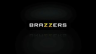 Role Research With Cherie Deville, Aaliyah Love - Brazzers