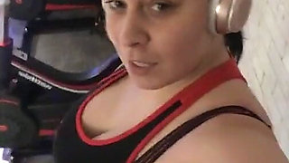 Working Out at the Gym... Cardio Before Weights and Yes I Train 5 Times a Week 2 Hours Each Session