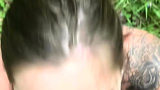 Outdoor sex in POV with a brunette amateur hottie fucked