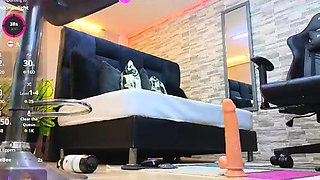 Solo webcam tranny masturbation