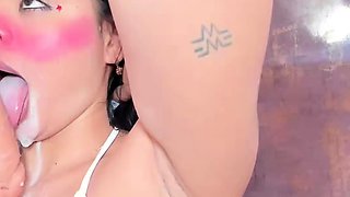 Hot teen lauryn may solo toying