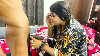 Married Older Sister Gets Fucked by Younger Brother and Her Pussy Gets Water Out Because Her Husband Is Abroad.