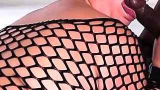 Betty Butt Plug Deep Anal Creampie