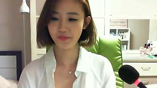 Busty korean camgirl shows her incredible big tits