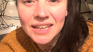 Pillow Talk - How I Realised That I Love to Watch Women Pee