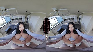 Payton's 36ddd Tits Are Incredible