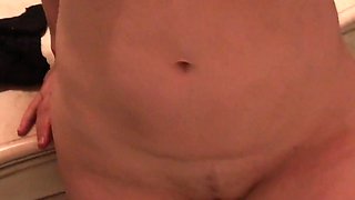 Suprise creampie impregnates stepmom