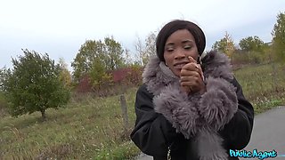 Ebony Kiki Minaj Pounded Outside