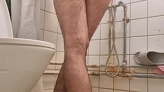 Whos gonna take that bad ass to control my hole while my mouth eats ur cock