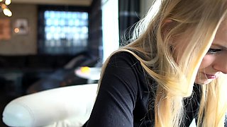 Lovely Blonde With Tight Pussy Masturbate Solo