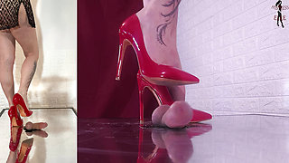 Red is back - Trampling Femdom Teaser