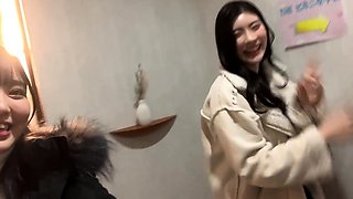 Omege japanese girl with big boobs on cams