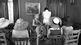 Amateur blonde do anal sex