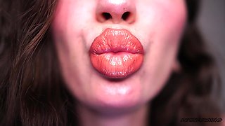 Drool Collector, Smoking Nude Lips