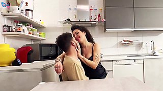 Vuoi Il Culo?allargalo Con Le Dita Che Non Lo Do Mai Italiana Anale Dopo Discoteca Con Sconosciuto With Verified Amateurs