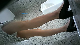Amateur couple hidden cam