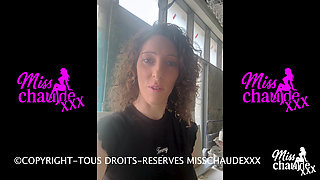 🇫🇷 Misschaudexxx, I reward the plumber for his work