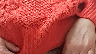 Milf with sound in her wet vaginap