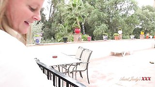 Explosive minx - big tits milf video - Aunt Judys XXX