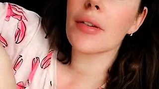 Heidi Foxx aka heidivandertrump OnlyFans - Just woken up