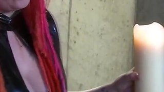 Emo chick loves to cum while getting whipped