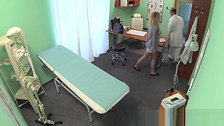 Fakehospital triple cumshot from doctor for his mistress