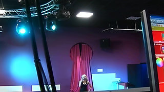 Veronica Belli Dances on Stage and on Top of Giant Cock