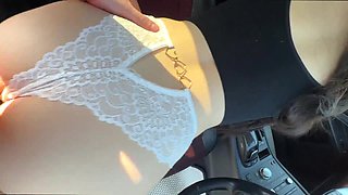 I took my girlfriend to the woods and fucked her in the car