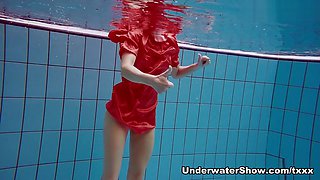 Avenna Video - UnderwaterShow