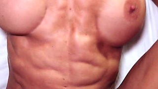 Sexy Gym Instructors Routine for a Beautiful Fit Body