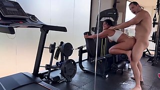 Intense pussy workout session for big boobed Latina beauty