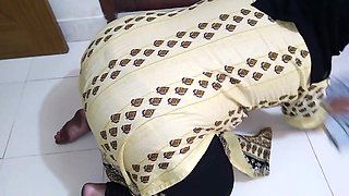 Big Ass & Huge Boobs Hijabi Maid Fucked by Owner When She Cleaning His Bedroom