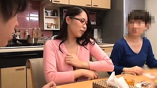 Amateur Asian College Teen Gives Blowjob