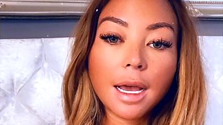 Horny Webcam Babe Solo Masturbation