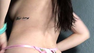 Brunette Solo Webcam Masturbation
