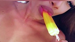 Big boob brunette masturbates on webcam