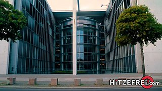 Mia Blow & Bodo: Steaming hot cam sex session - Hitzefrei