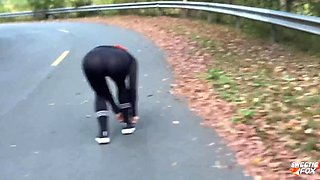 Sexy Fit Redhead Jogger With Big Boobs & a Plump Butt Invited Me To Fuck Her Hard & Creampie Her Cunt