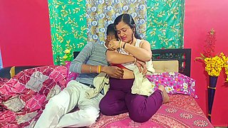 Indian Woman Dirty Mona Bhabhi (tight Pussy) Fuck by Huge Cock a Desi Devour Ji with Her Big Penis..
