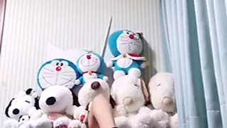 Feeling Sensitive Alone at Home Can't Stop