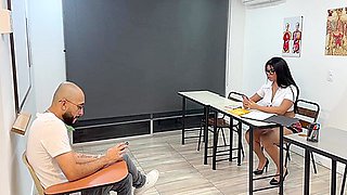 Fucking My Math Teacher To Help Me Get Through The Year - Porn In Spanish