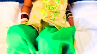 Step Sister Home Alone - Hindi Dirty Talk Blowjob & Tight Pussy Sex - Desi Homemade