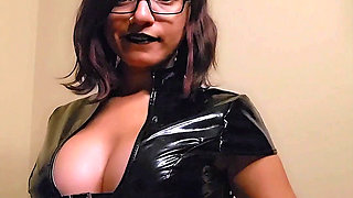 Goddess Rarity Gives You Instructions to Eat More Protein