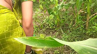 Desi Village Girl Outdoor Sex - Big Natural Tits Indian Teen Fucked in Jungle