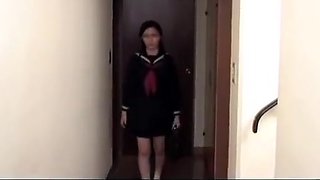 Japanese schoolgirl gets orgasm in front of her father (Full: bit.ly/2zvRJeR)