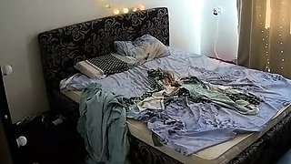 Amateur Masturbates In Front Of Hidden Cam