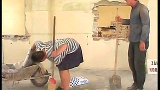 Old concierge with big tits banged outdoor